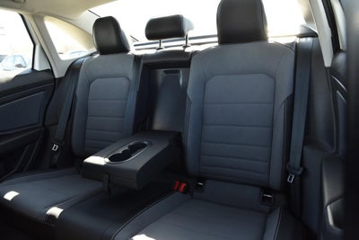 2025 Volkswagen Jetta SE Auto