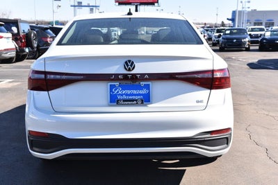 2025 Volkswagen Jetta SE Auto