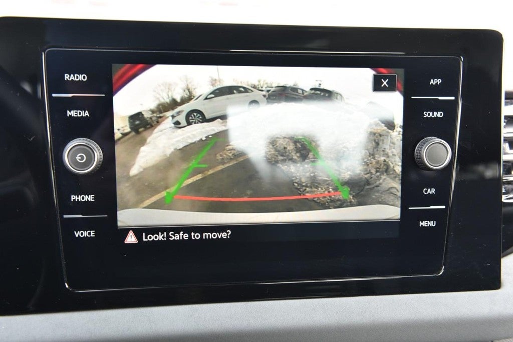 2025 Volkswagen Jetta SE Auto