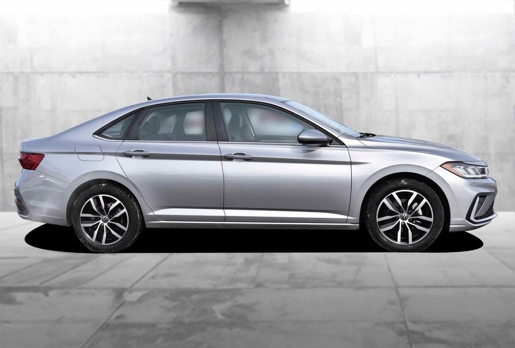 2025 Volkswagen Jetta SE Auto