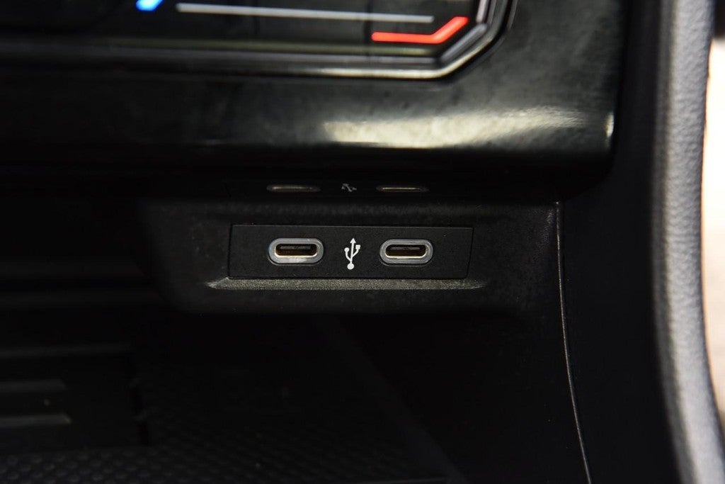 2025 Volkswagen Jetta SE Auto