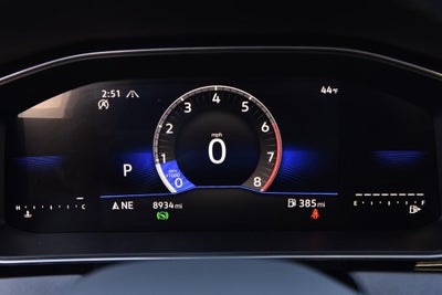 2025 Volkswagen Jetta SE Auto