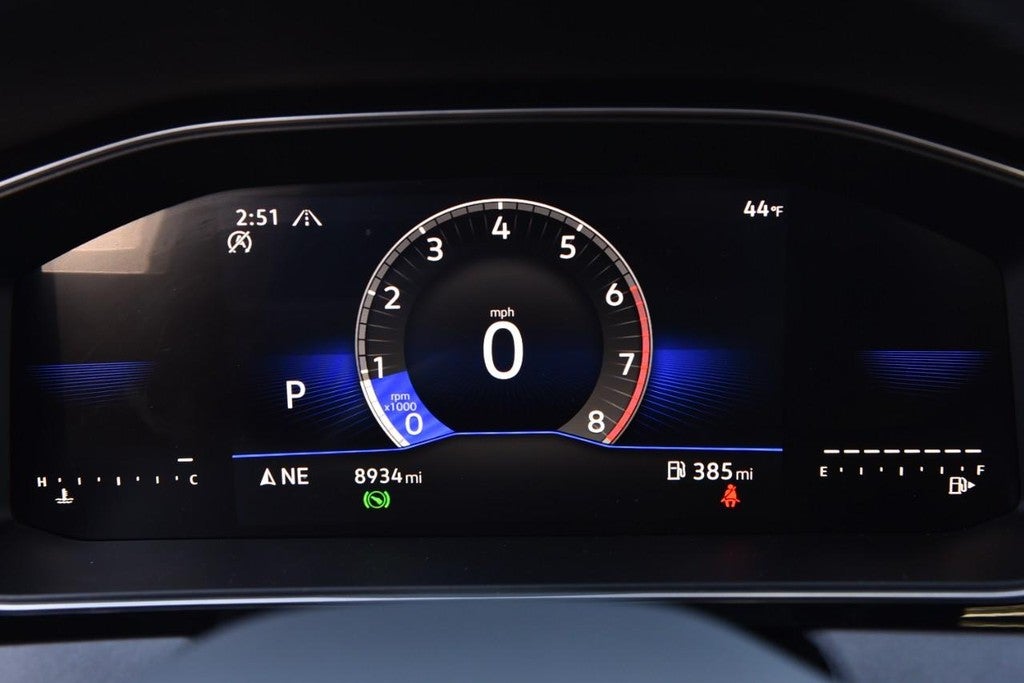 2025 Volkswagen Jetta SE Auto