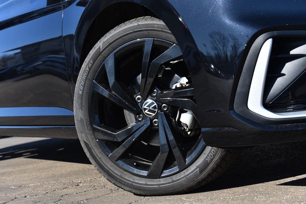 2025 Volkswagen Jetta SE Auto