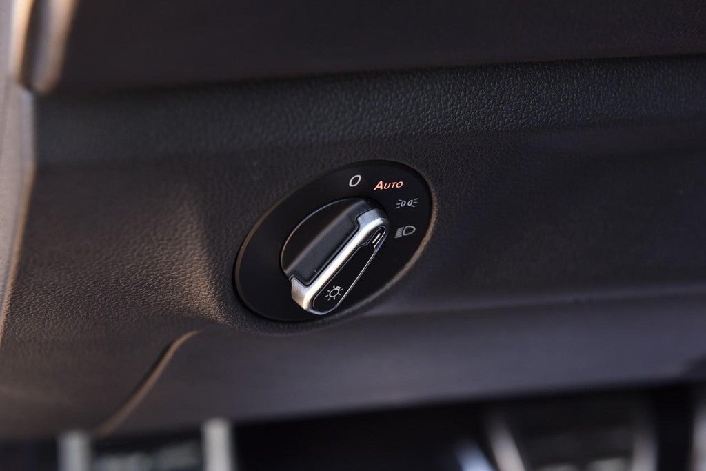 2024 Volkswagen Jetta Sport Auto