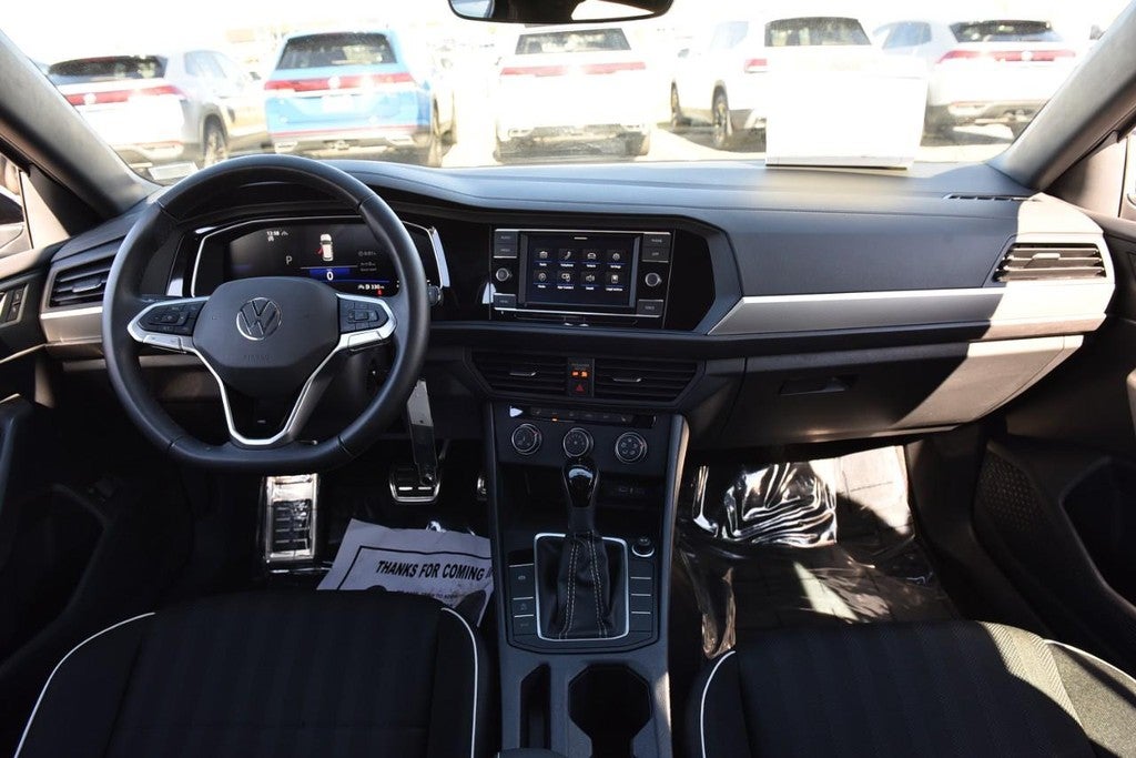 2024 Volkswagen Jetta Sport Auto