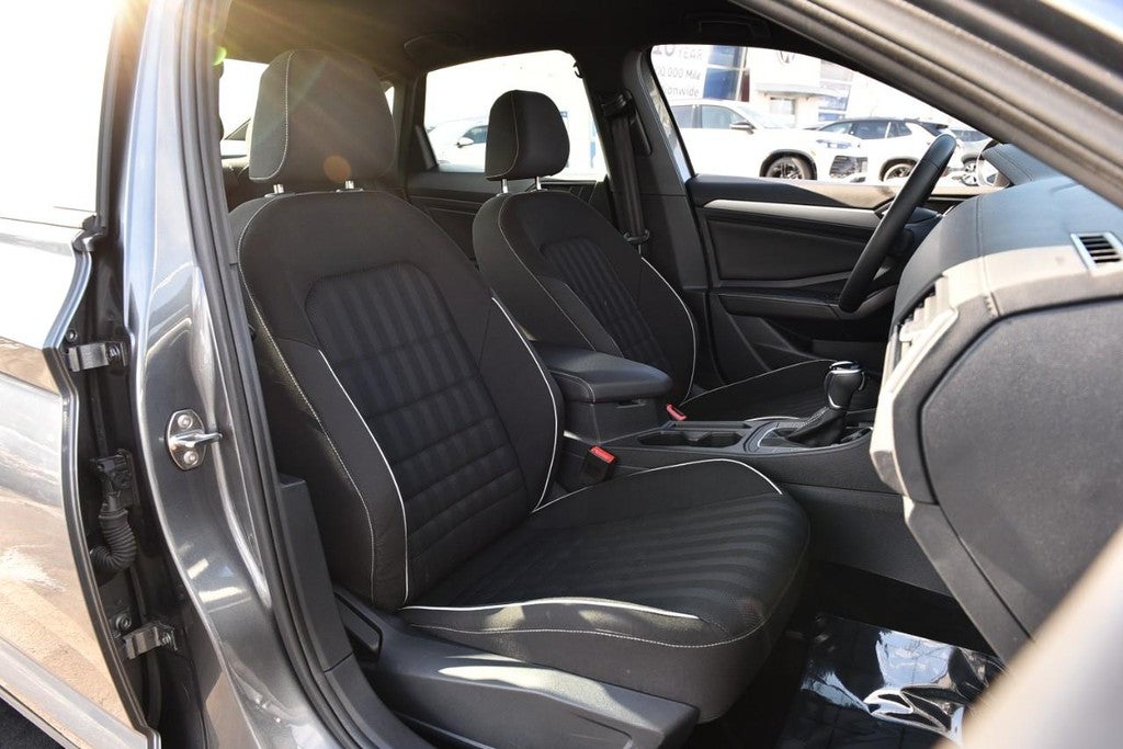 2024 Volkswagen Jetta Sport Auto