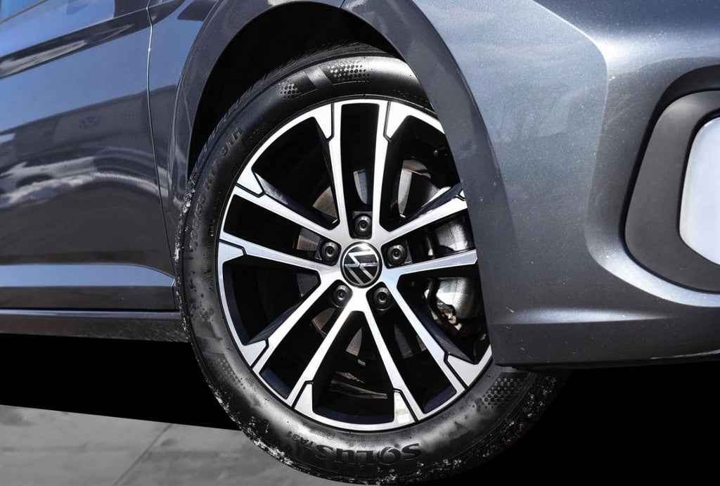 2024 Volkswagen Jetta Sport Auto