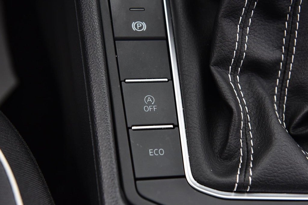 2025 Volkswagen Jetta Sport Auto