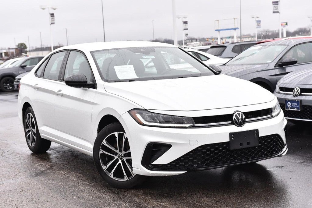 2025 Volkswagen Jetta Sport Auto