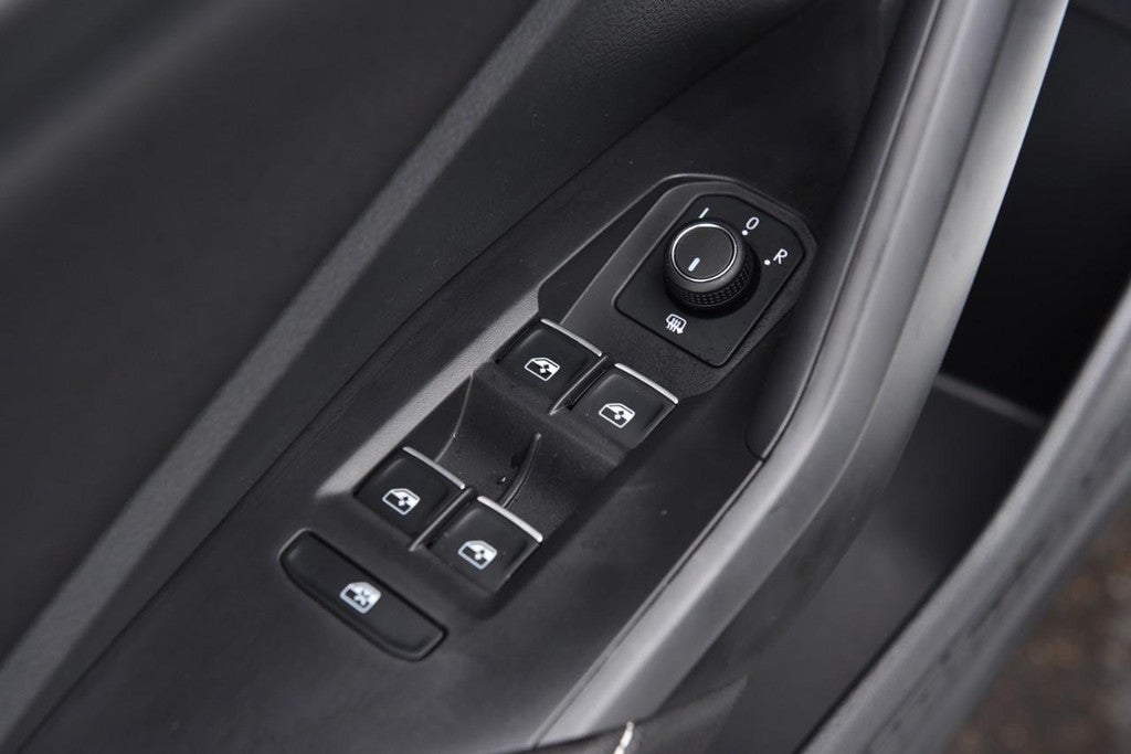 2025 Volkswagen Jetta Sport Auto