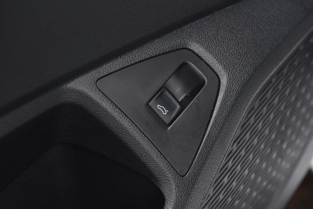 2025 Volkswagen Jetta Sport Auto