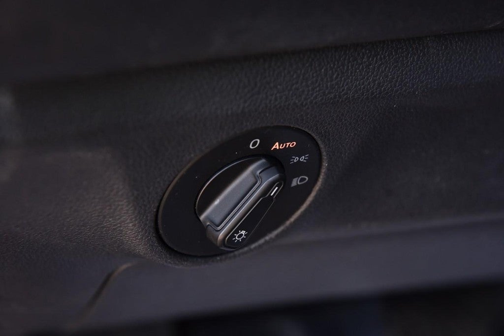 2020 Volkswagen Jetta SE Auto w/ULEV