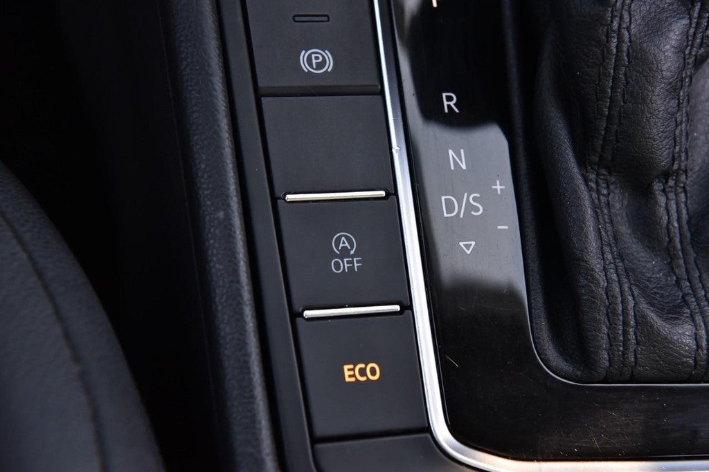 2020 Volkswagen Jetta SE Auto w/ULEV