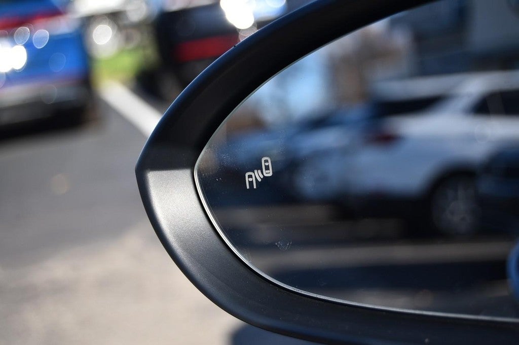 2025 Volkswagen Jetta SE Auto