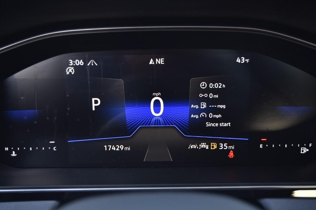 2025 Volkswagen Jetta SE Auto