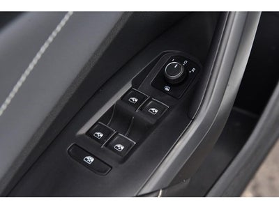 2025 Volkswagen Jetta SEL