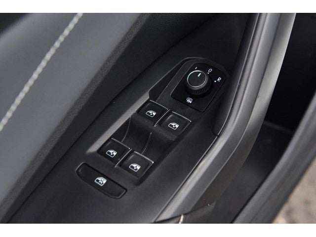 2025 Volkswagen Jetta SEL