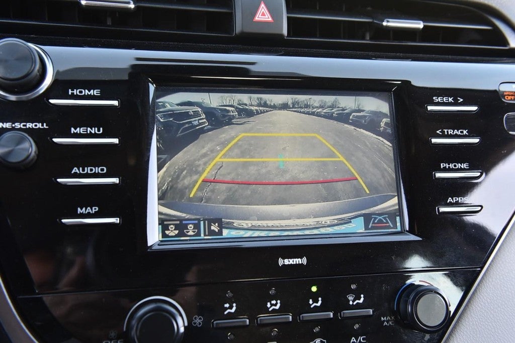 2020 Toyota Camry LE Auto (Natl)