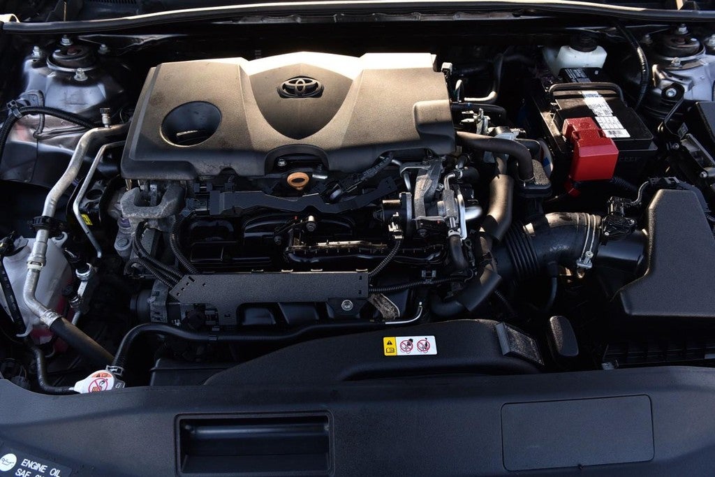 2020 Toyota Camry LE Auto (Natl)