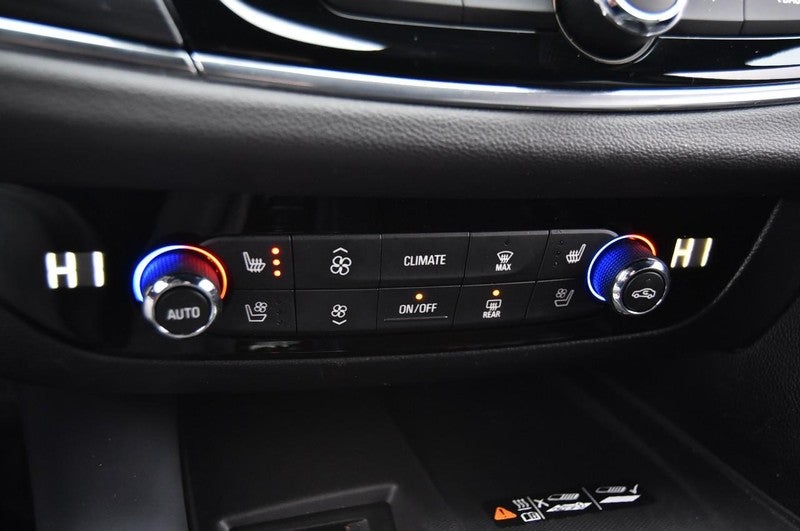 2024 Buick Enclave FWD 4dr Premium