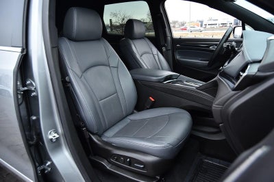 2024 Buick Enclave FWD 4dr Premium