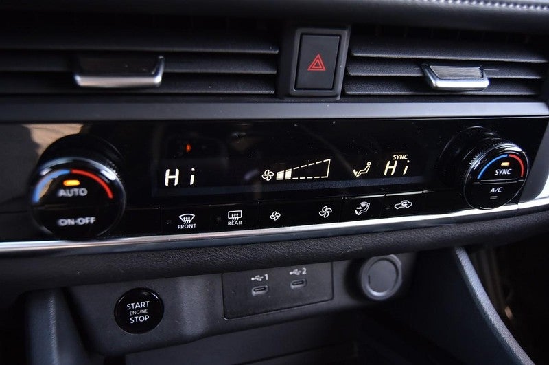 2024 Nissan Rogue AWD SV