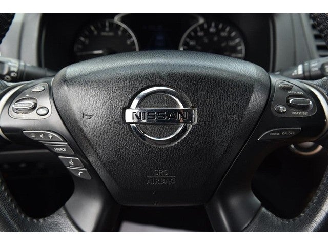 2017 Nissan Pathfinder 4x4 Platinum