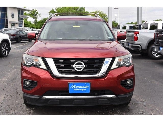 2017 Nissan Pathfinder 4x4 Platinum