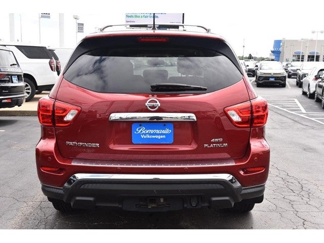 2017 Nissan Pathfinder 4x4 Platinum