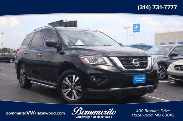2019 Nissan Pathfinder SV