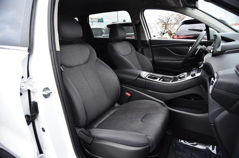 2022 Hyundai Santa Fe SE FWD