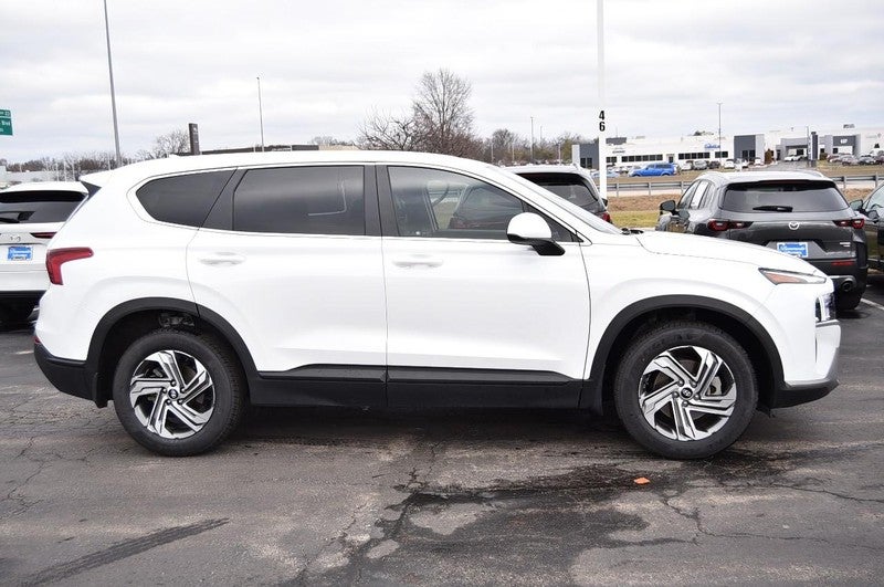 2022 Hyundai Santa Fe SE FWD