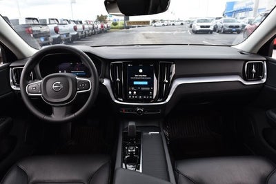 2025 Volvo S60 B5 Core