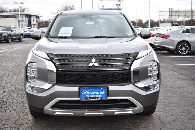 2023 Mitsubishi Outlander SE FWD