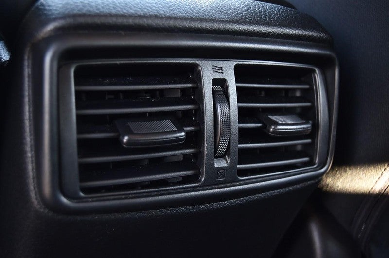 2018 Nissan Rogue Sport AWD SV