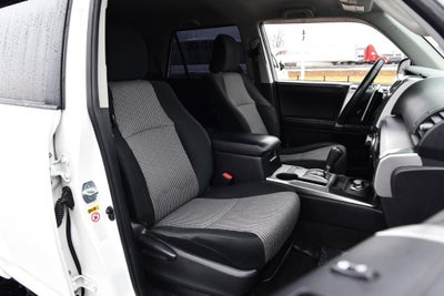 2016 Toyota 4Runner 4WD 4dr V6 SR5 (Natl)