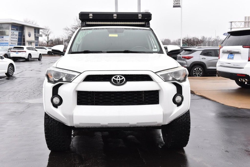 2016 Toyota 4Runner 4WD 4dr V6 SR5 (Natl)