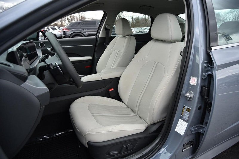 2025 Hyundai Sonata SEL FWD