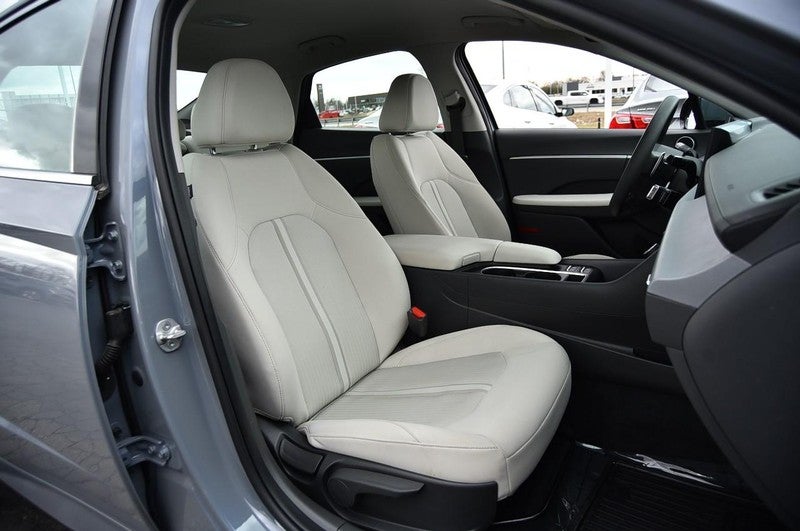 2025 Hyundai Sonata SEL FWD