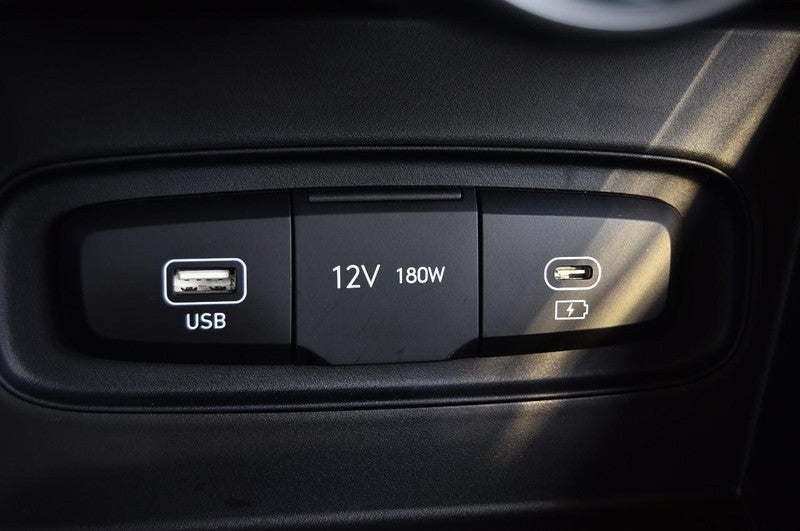 2024 Hyundai Venue SEL IVT