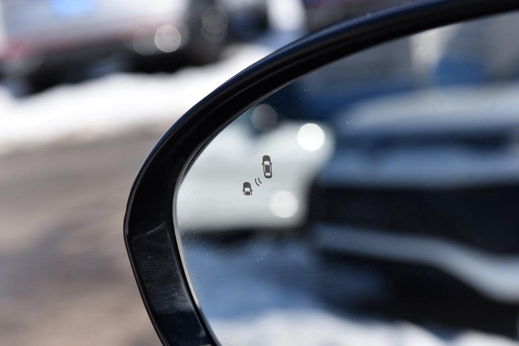 2019 Kia Cadenza Technology Sedan