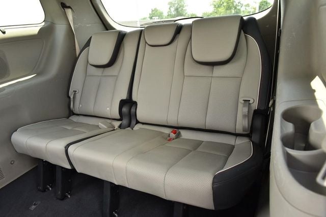 2015 Kia Sedona SX