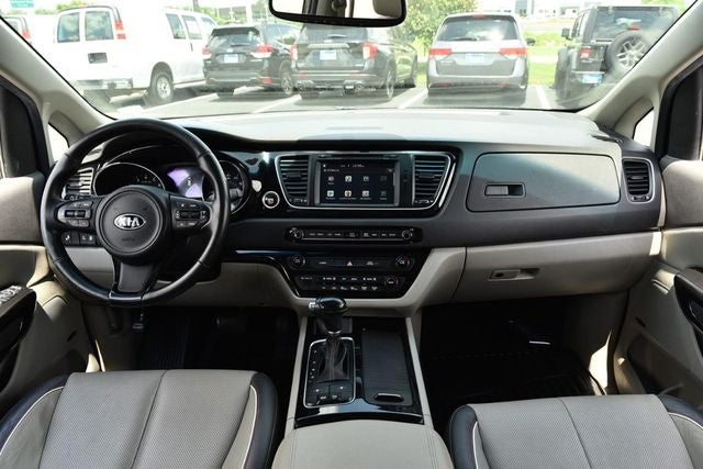 2015 Kia Sedona SX