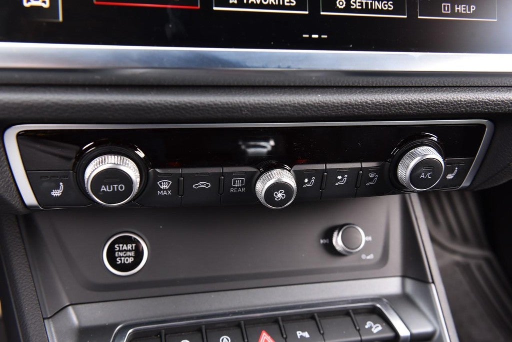 2025 Audi Q3 S line Premium Plus 45 TFSI quattro