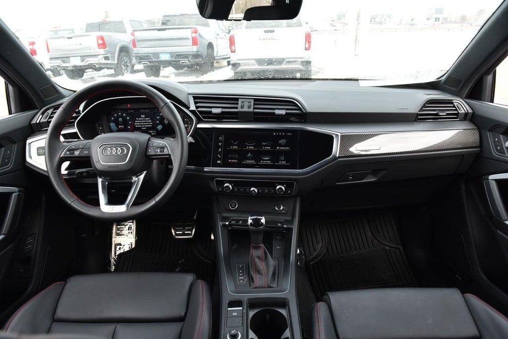 2025 Audi Q3 S line Premium Plus 45 TFSI quattro