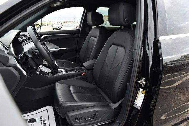 2023 Audi Q3 S line Premium Plus