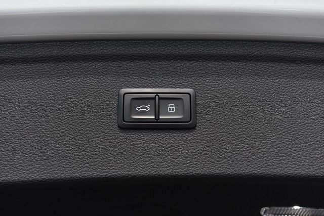 2023 Audi Q5 S line Premium 45 TFSI quattro