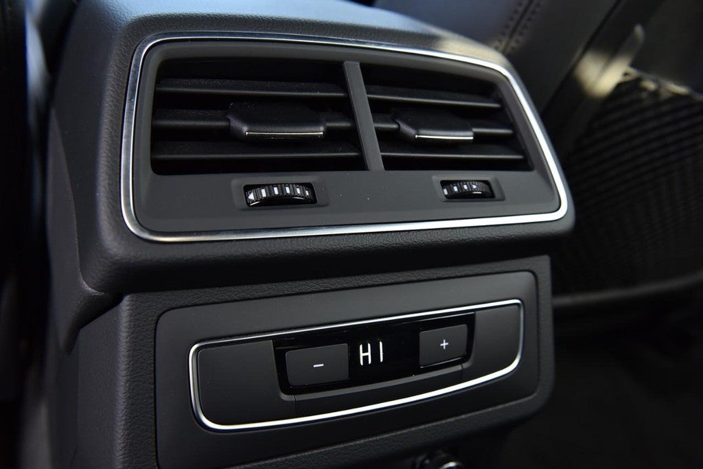 2023 Audi A6 Sedan Premium Plus 45 TFSI quattro