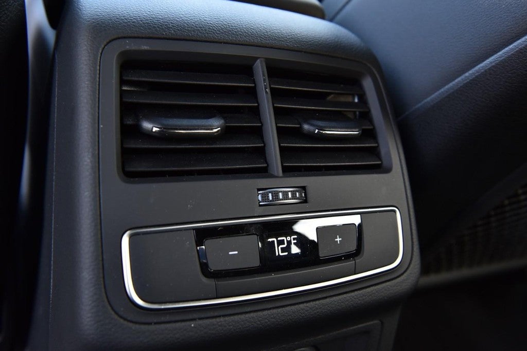 2022 Audi A4 Sedan S line Premium Plus 45 TFSI quattro